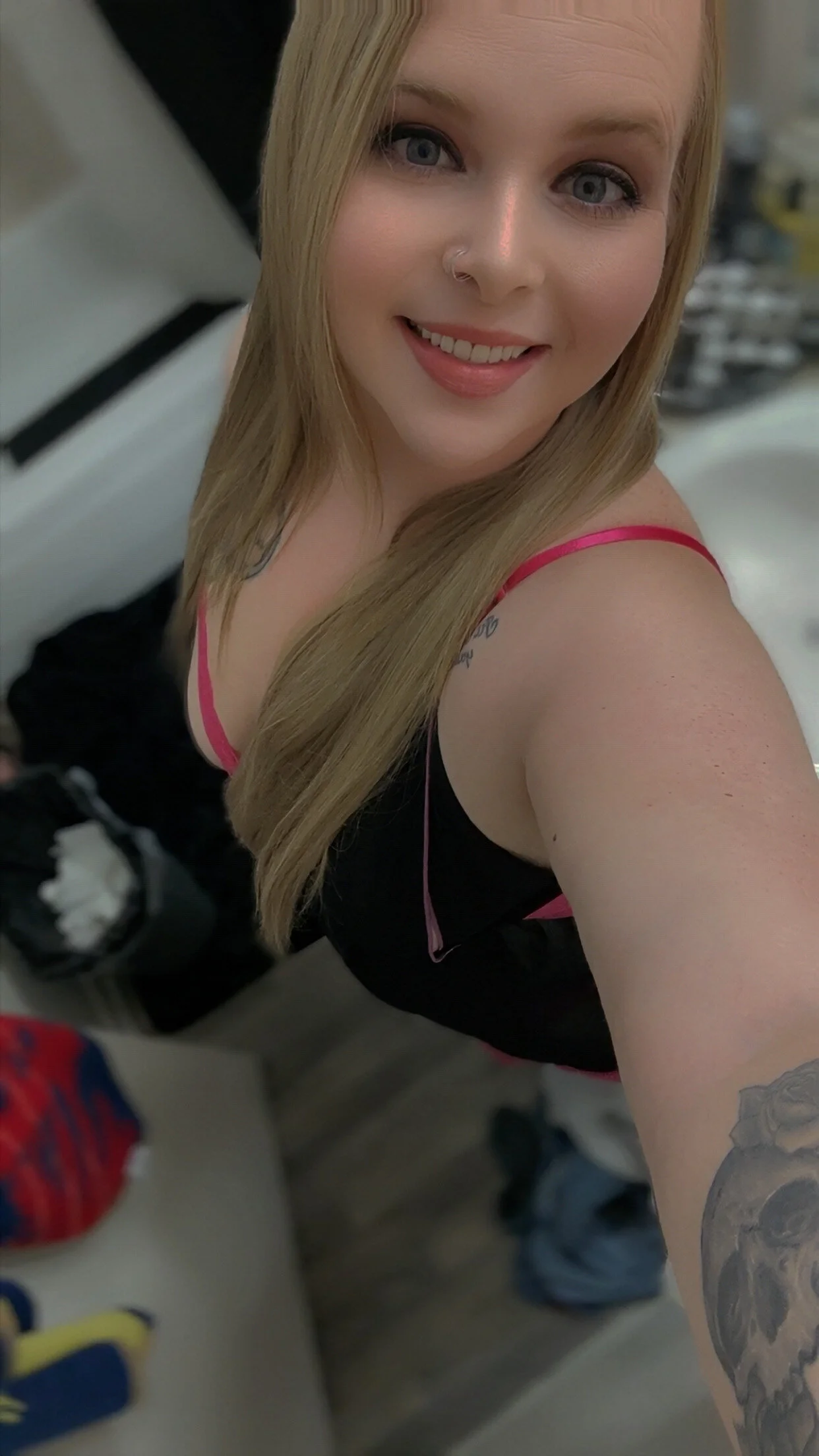 XXX Porn Photo of Nude AllieRose94 21