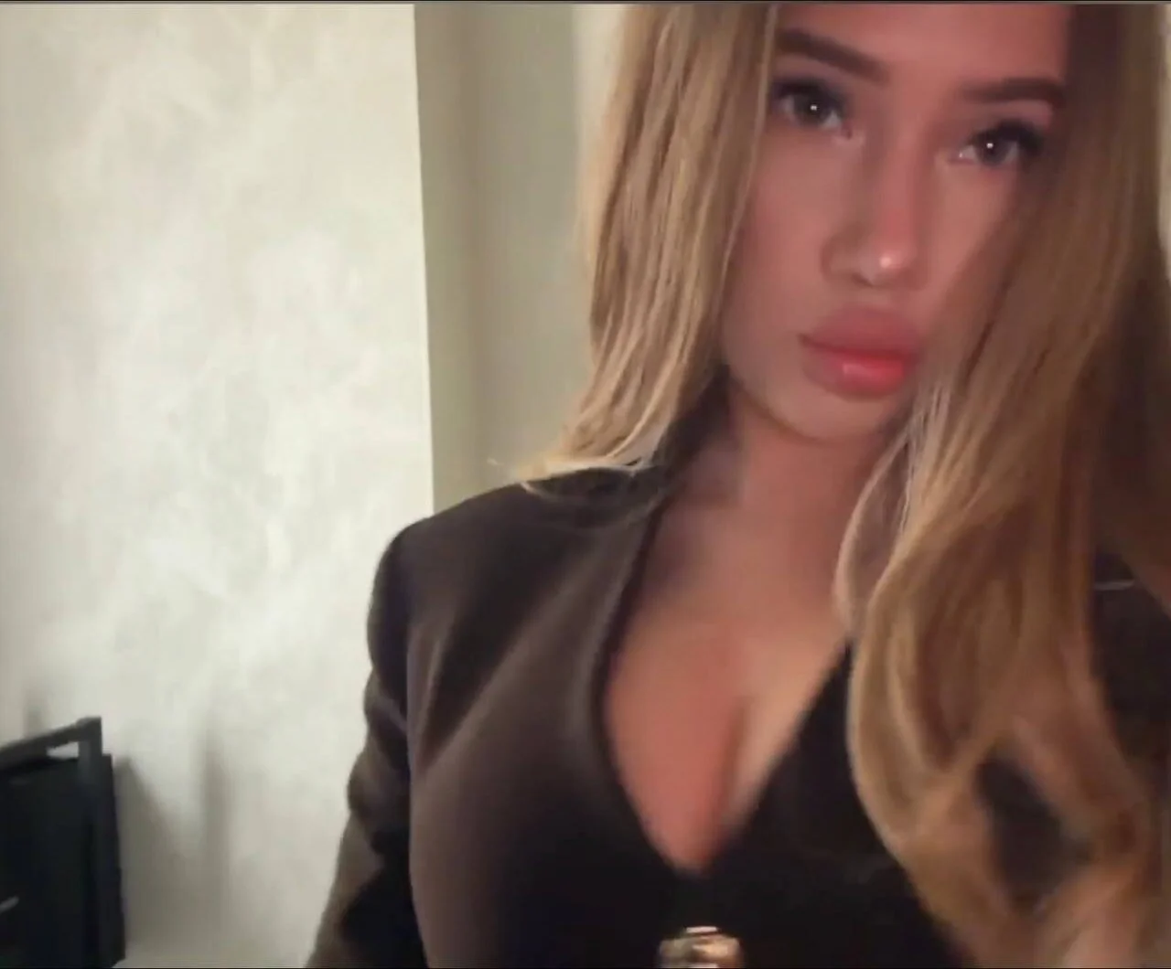 XXX Porn Photo of Nude Miabreeze 11
