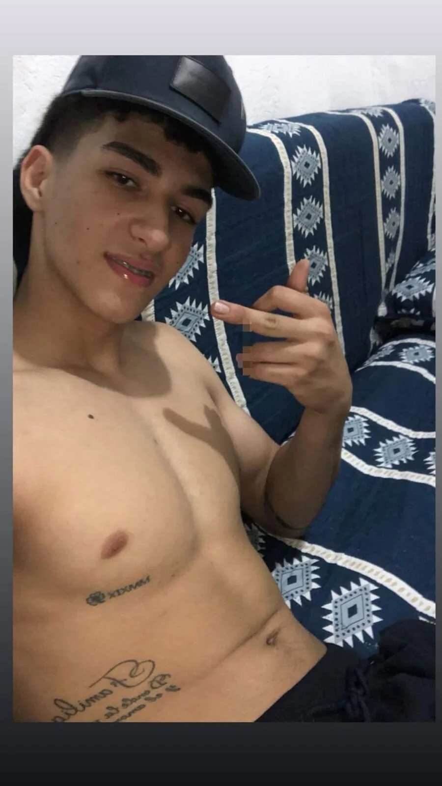 XXX Porn Photo of Nude GoldenDesireX_ 6