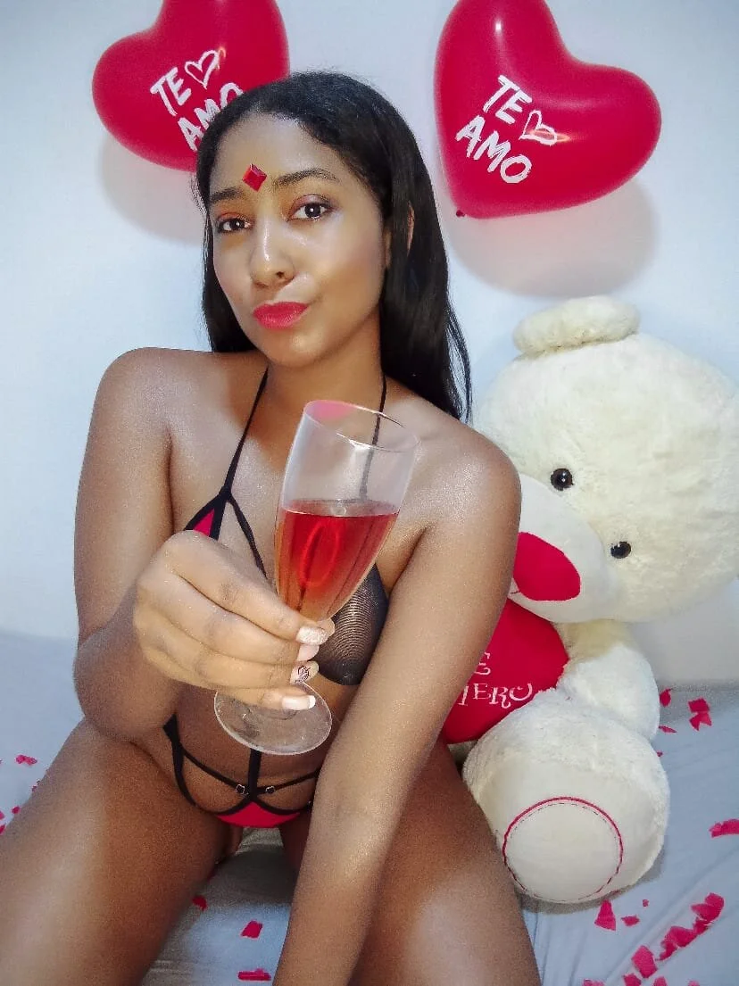 XXX Porn Photo of Nude Berry_Bans 21