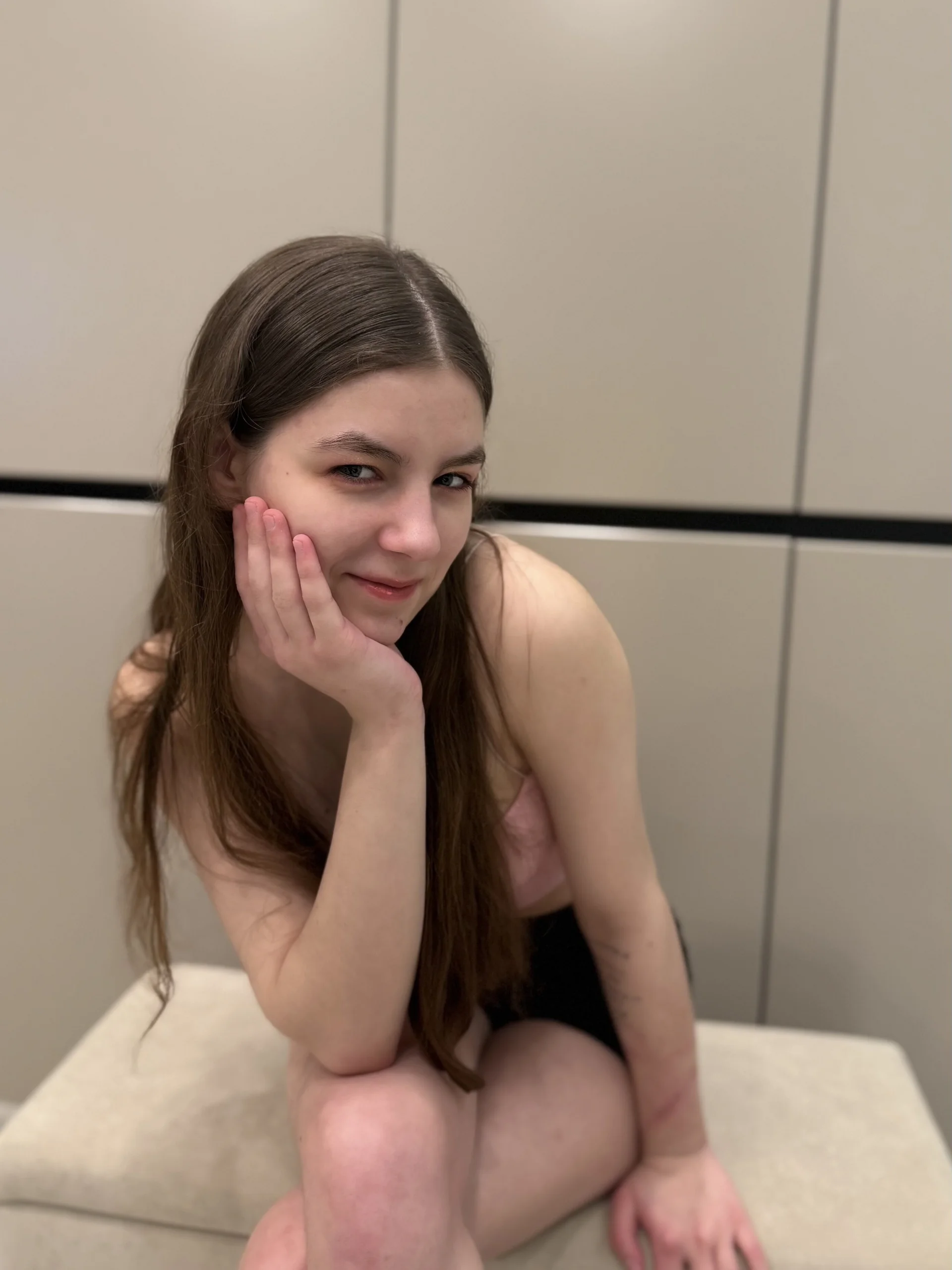 XXX Porn Photo of Nude aliceWorkel 6