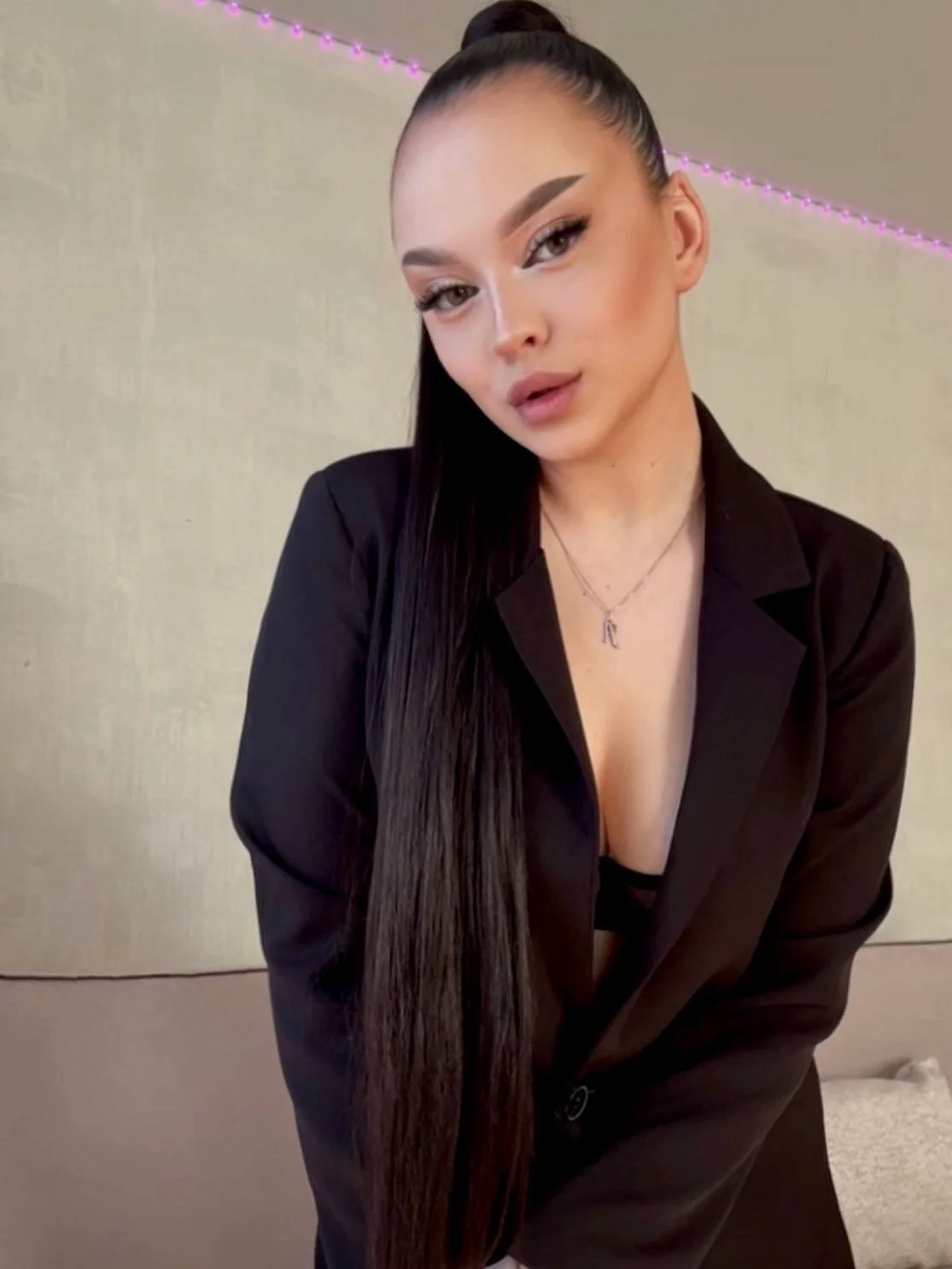 XXX Porn Photo of Nude Virg1nia_Clark 3