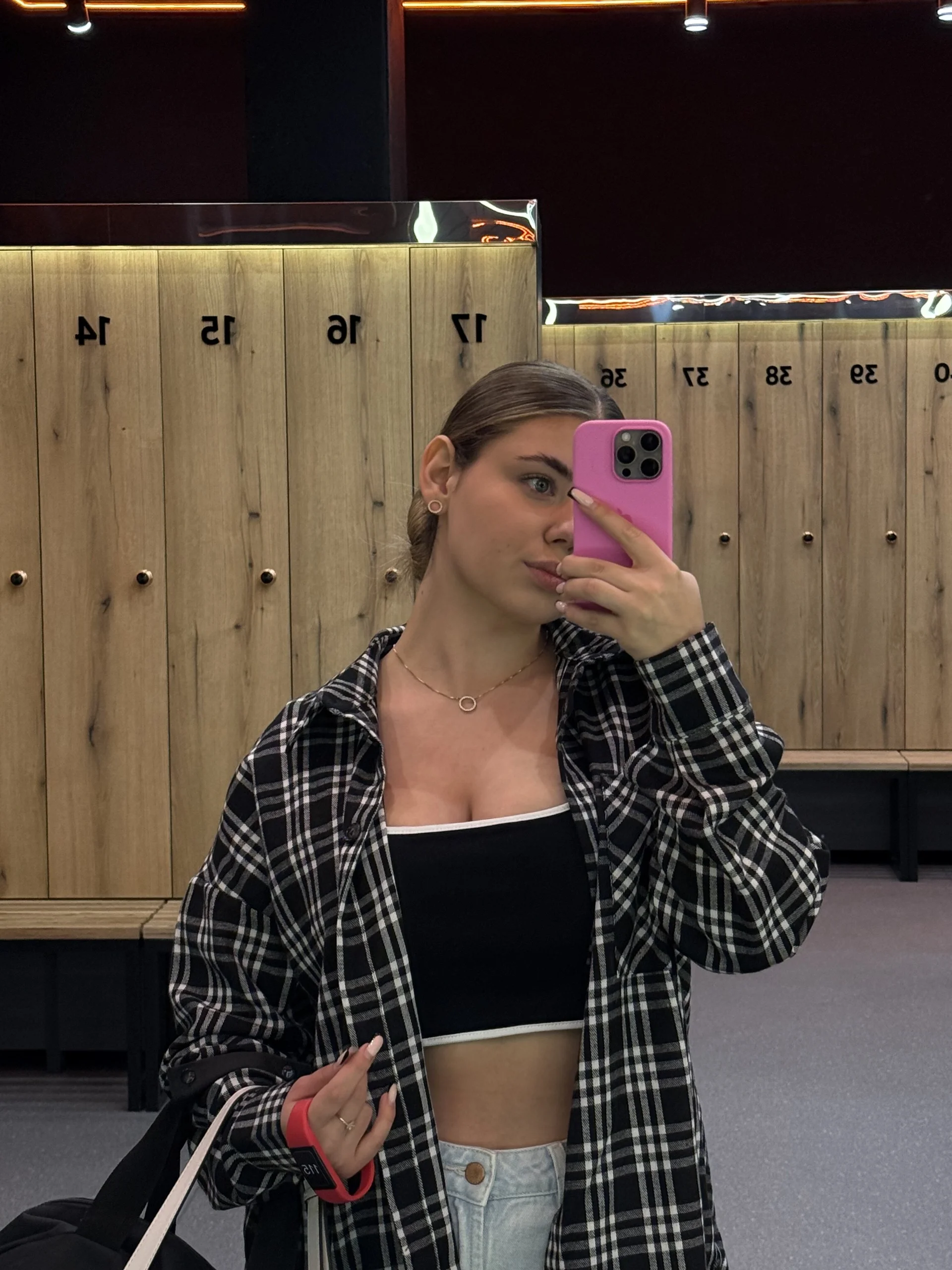 XXX Porn Photo of Nude IsabellaBler 48