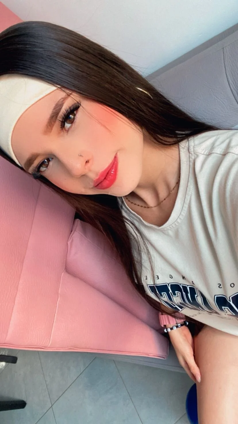 XXX Porn Photo of Nude violeta_olsen 6