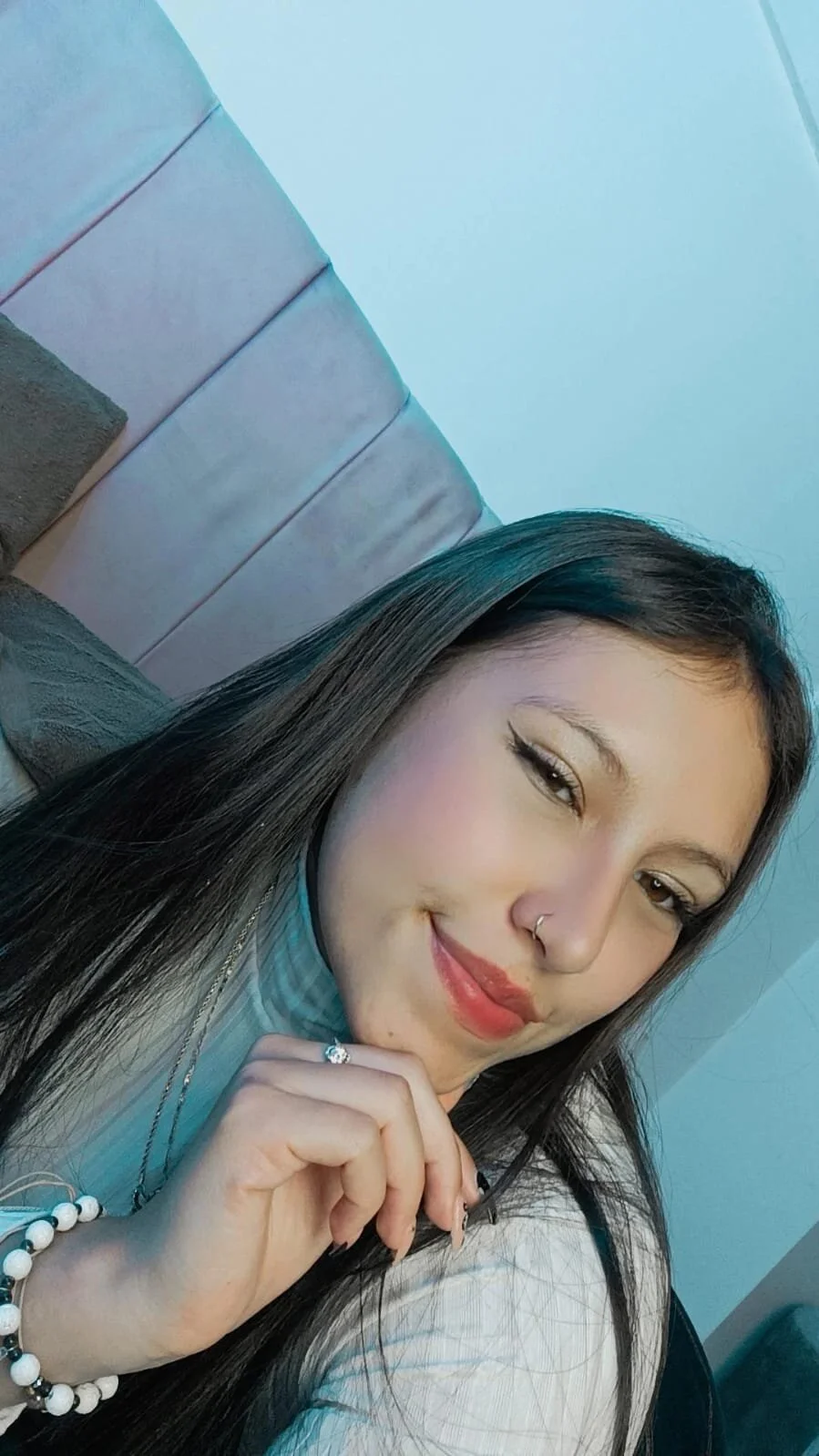 XXX Porn Photo of Nude mily__gv 3