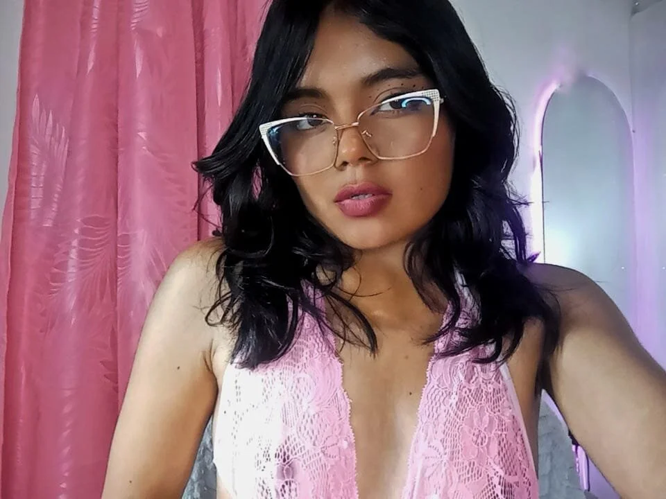 XXX Porn Photo of Nude luna_velveth 10