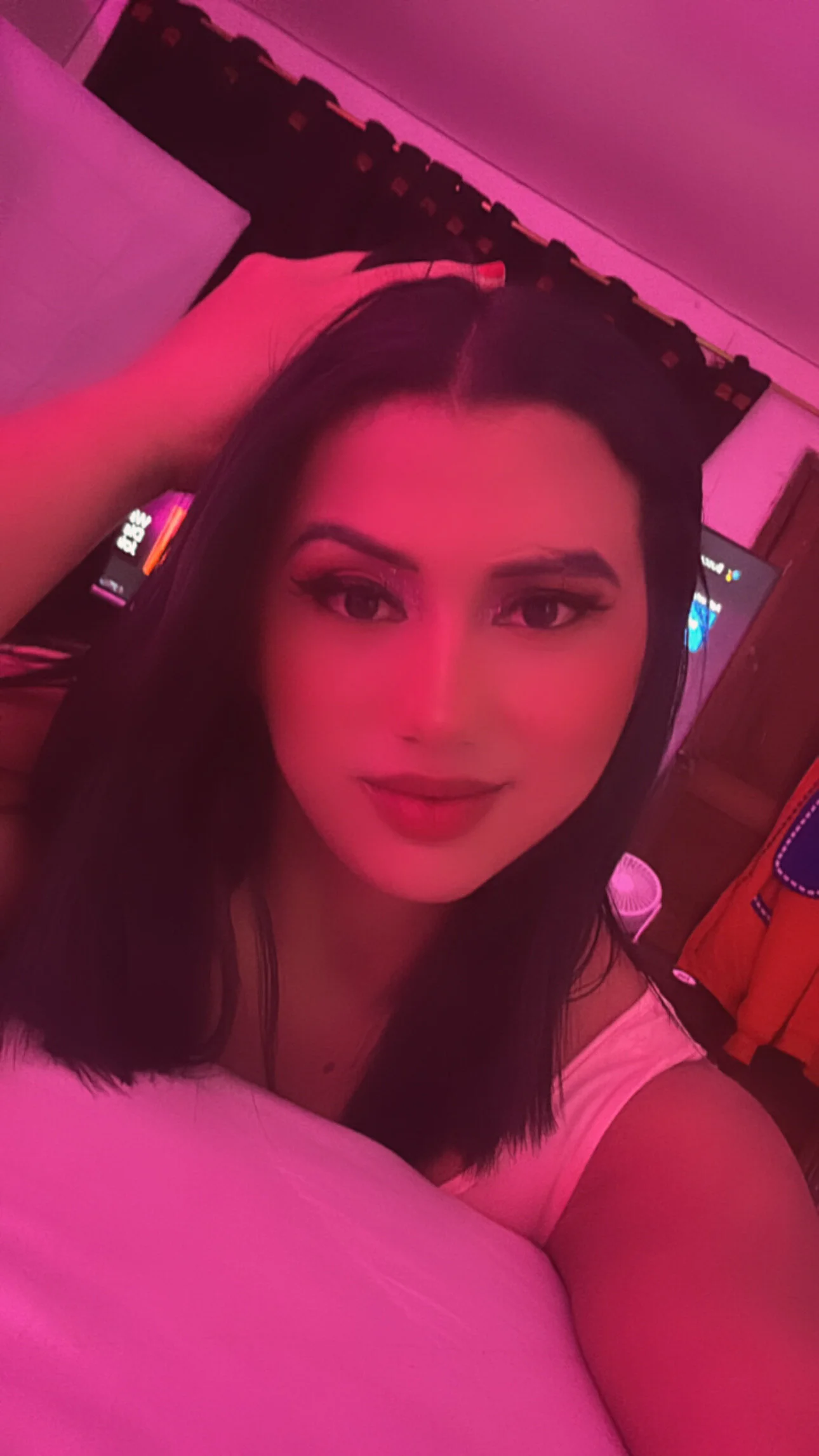 XXX Porn Photo of Nude Lola_Oberly_xxx 17