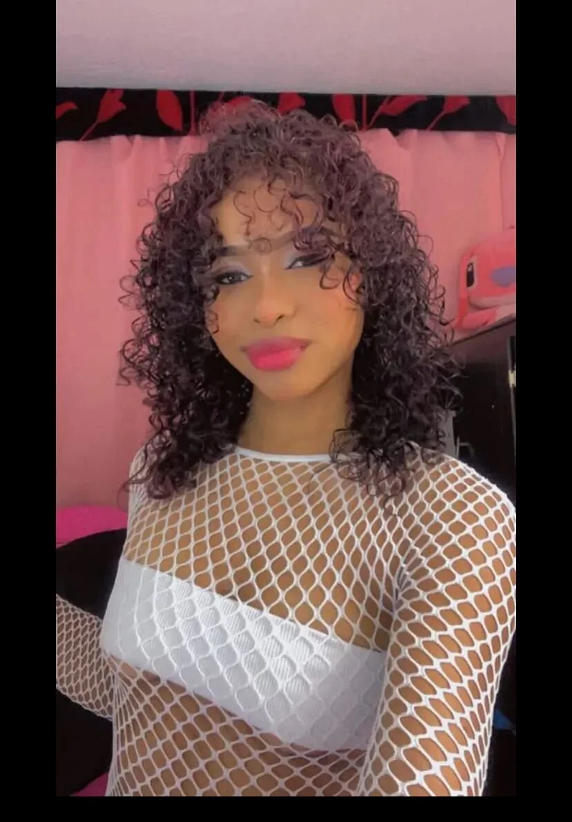 XXX Porn Photo of Nude isabela_gomez_ 6