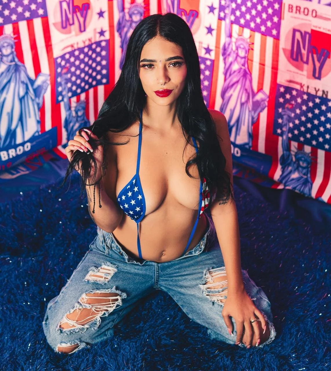 XXX Porn Photo of Nude laura_rouse_ 22