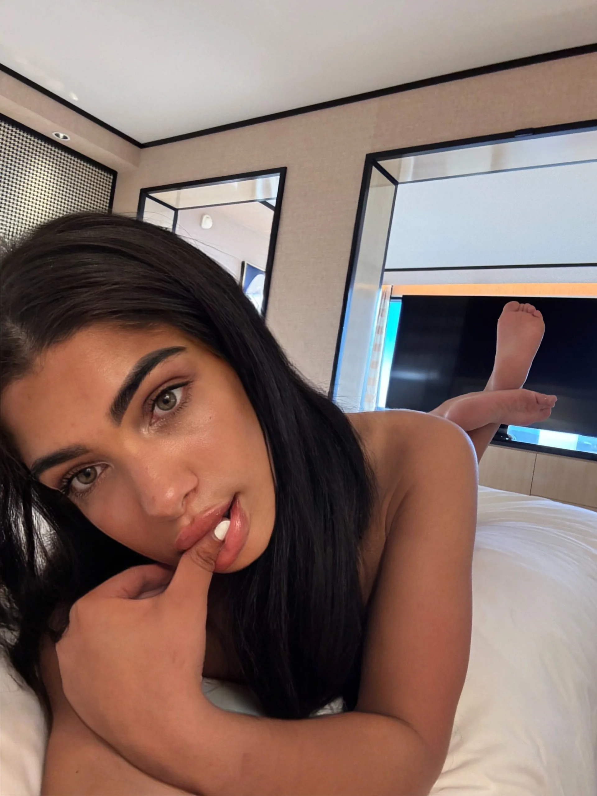 XXX Porn Photo of Nude hisfavpr1ncess 6