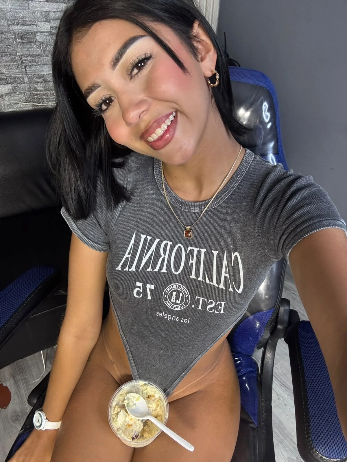 XXX Porn Photo of Nude gemma_19_ 24