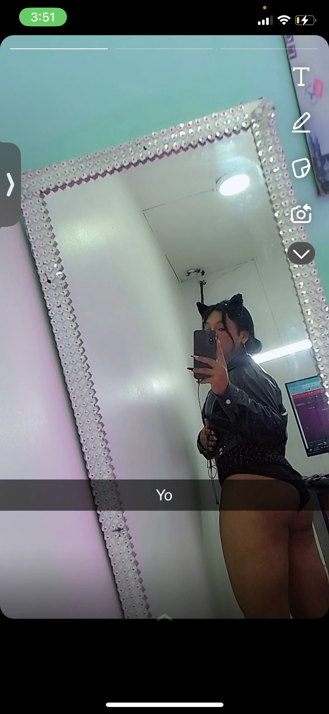XXX Porn Photo of Nude isadoraqueeen 4