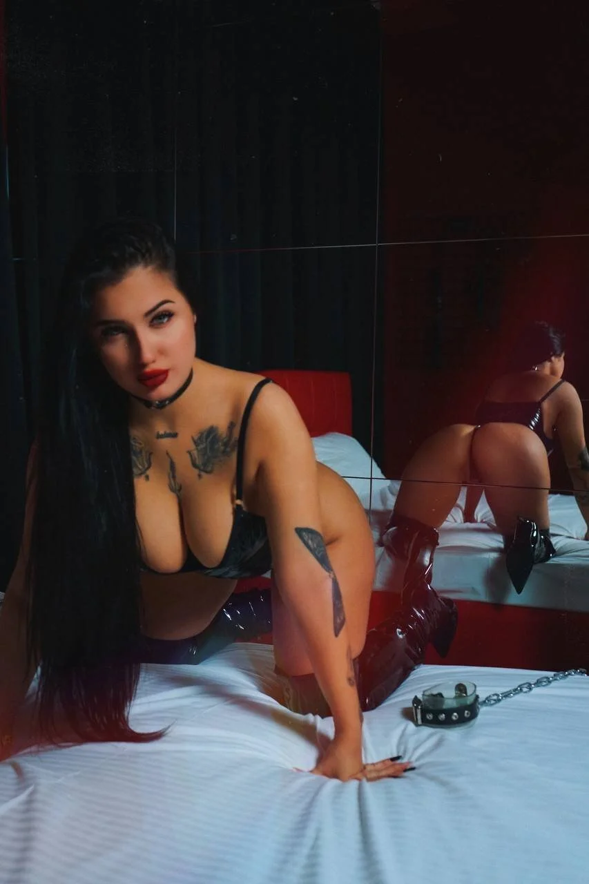 XXX Porn Photo of Nude mygoddesshecate 13