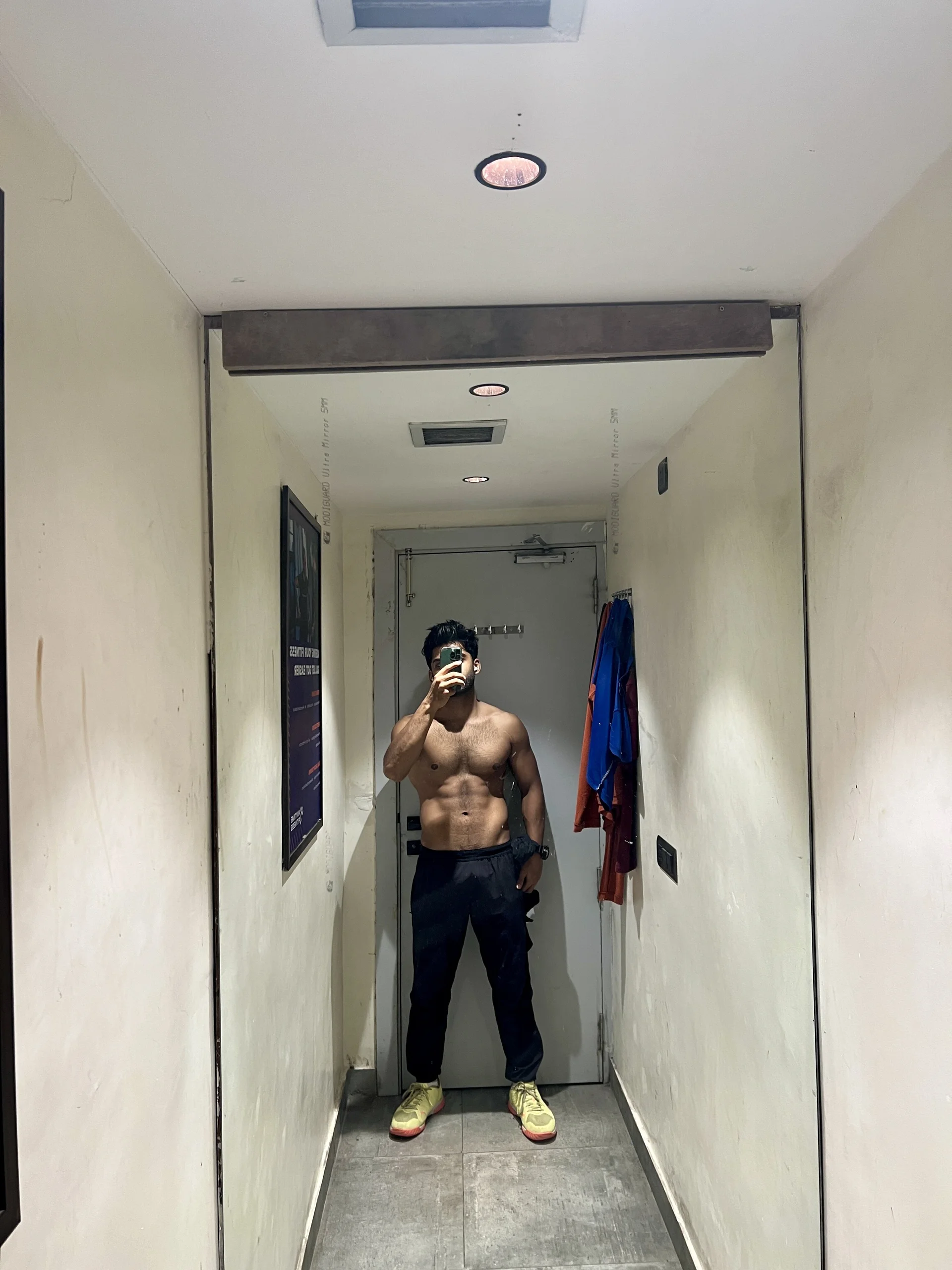 XXX Porn Photo of Nude john_desihunks 2