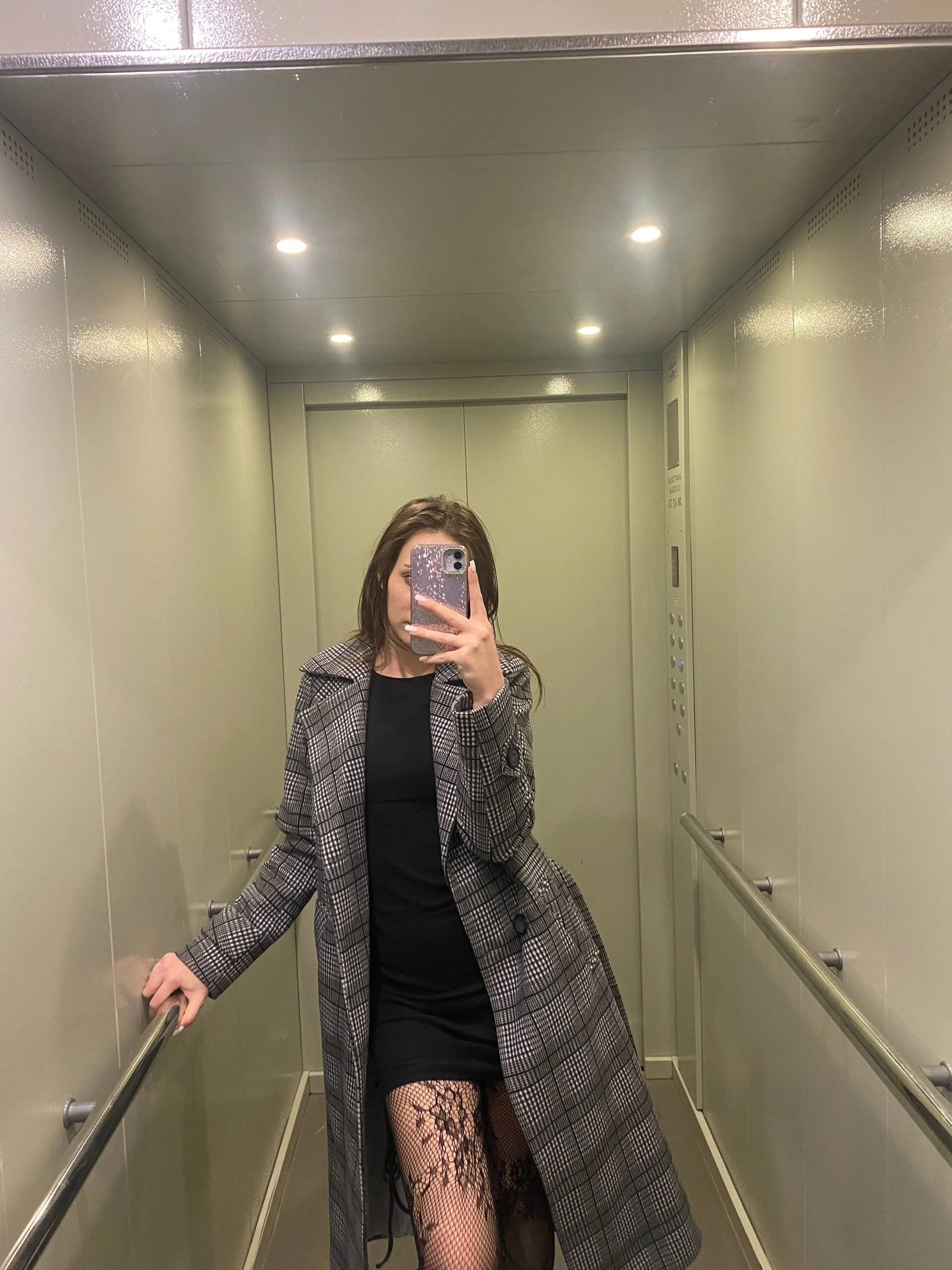 XXX Porn Photo of Nude RoseliaLocatelli 53