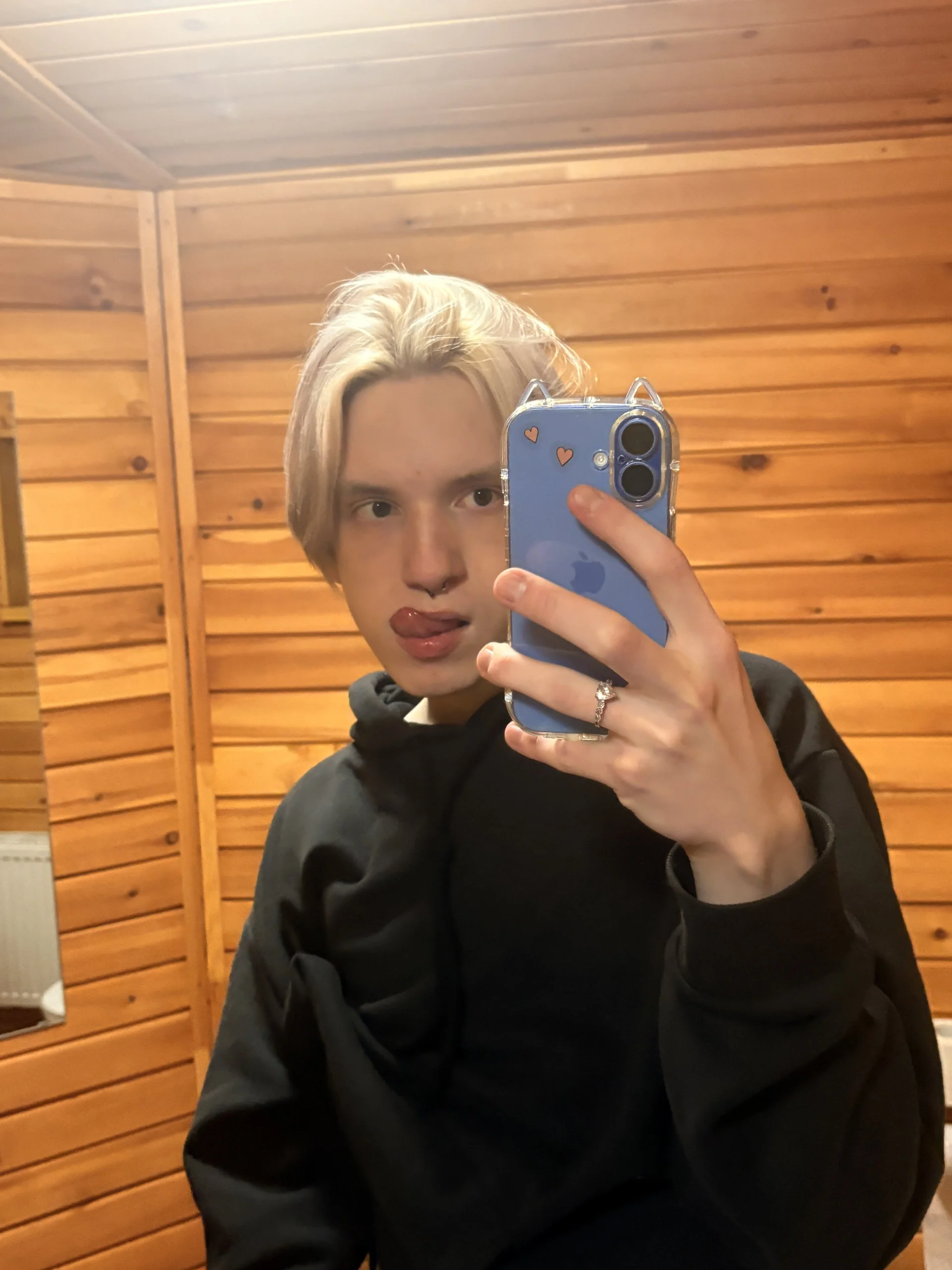 XXX Porn Photo of Nude Ron_Vilss 1