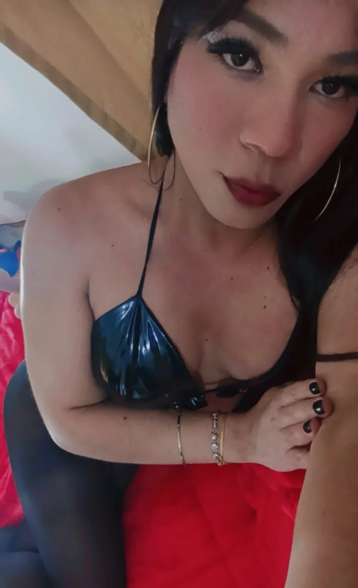 XXX Porn Photo of Nude Catalinehot2025 100