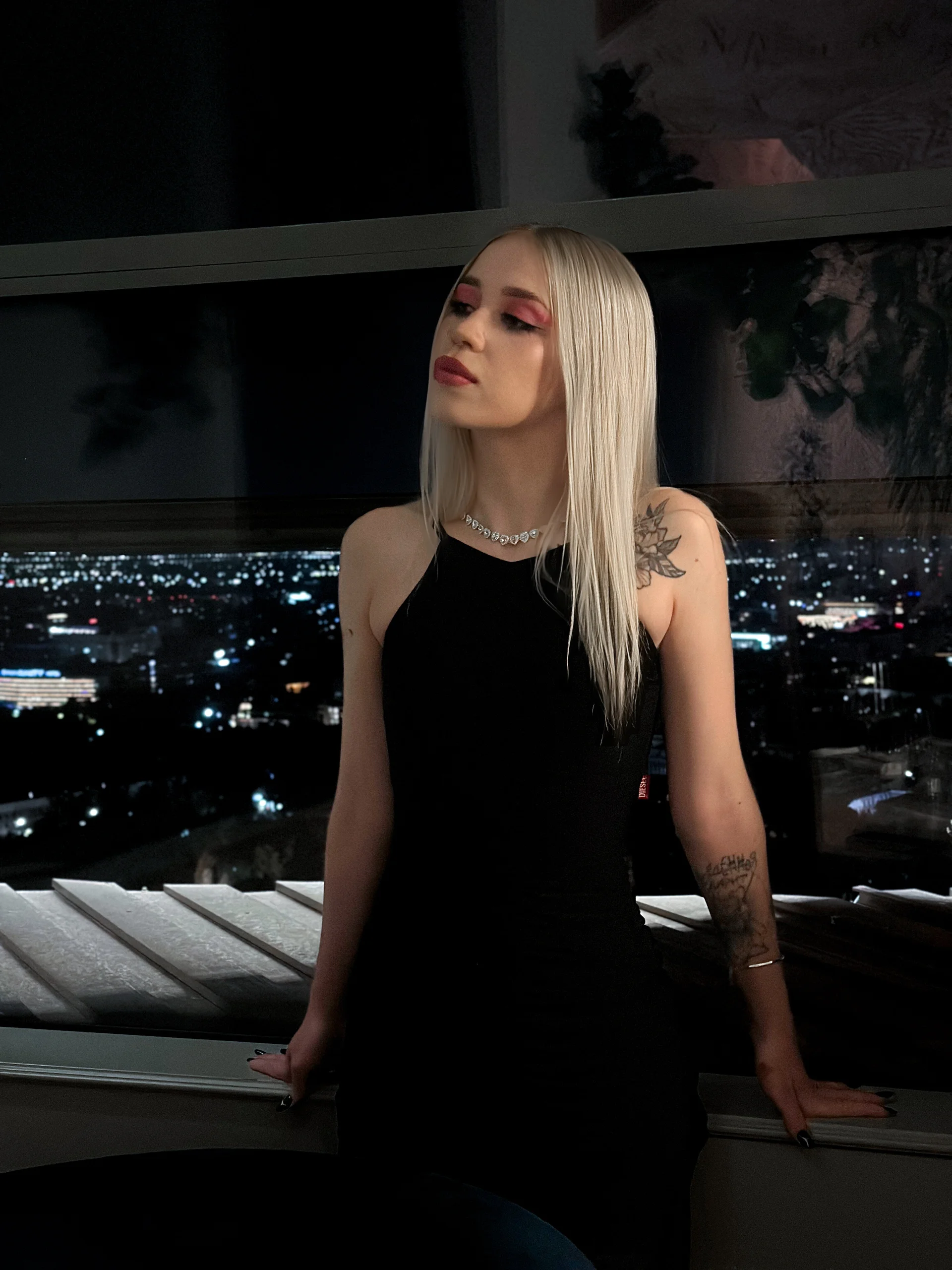 XXX Porn Photo of Nude ho1yho1e 19