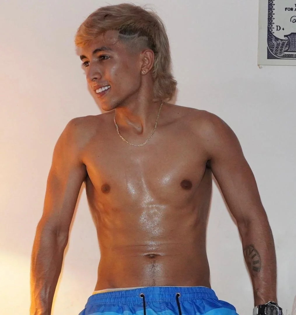 XXX Porn Photo of Nude seanScoth2 8