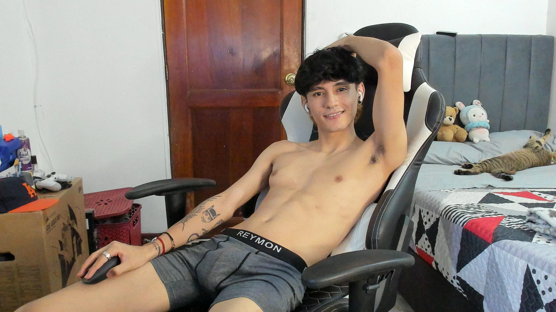 XXX Porn Photo of Nude cute_diego_ 5