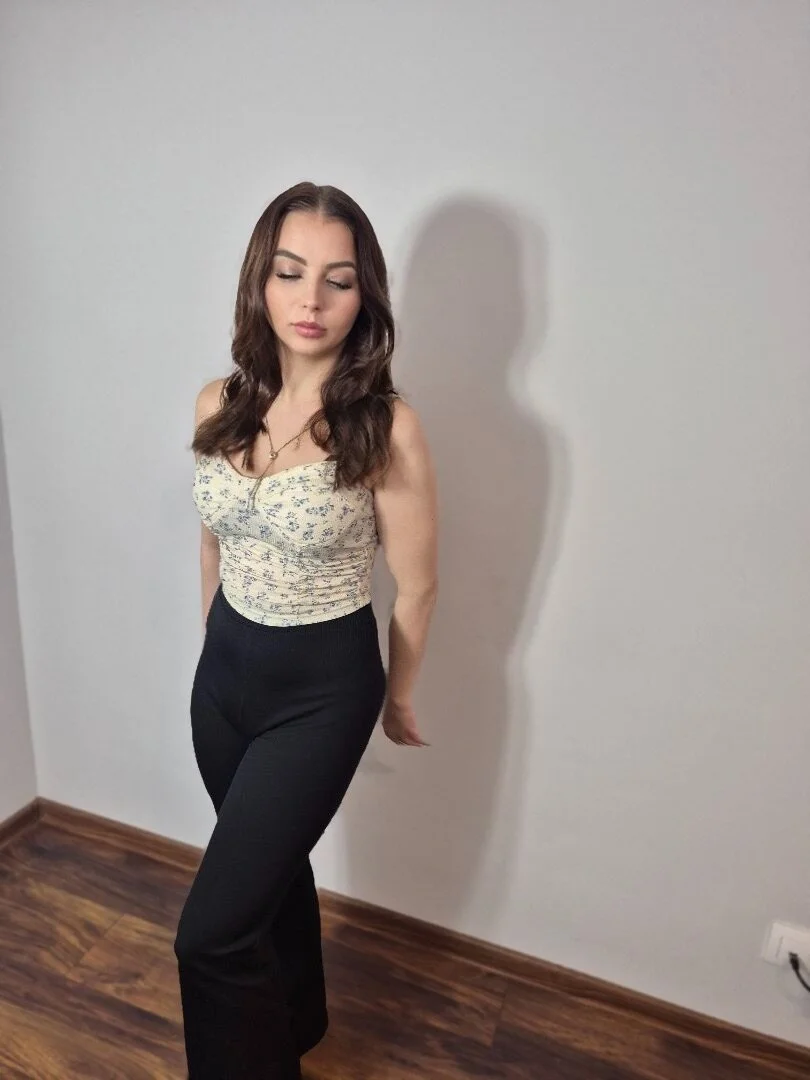 XXX Porn Photo of Nude MillySeductive 3