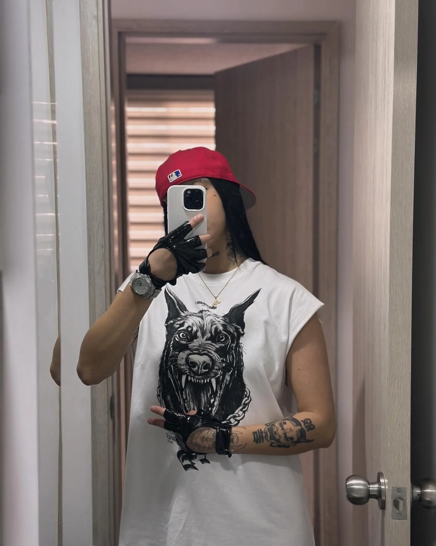 XXX Porn Photo of Nude Gangster_Girl 1