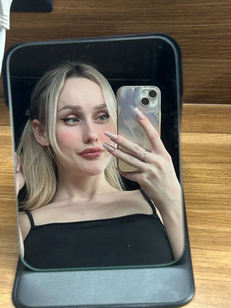 XXX Porn Photo of Nude Bella_Villen 2