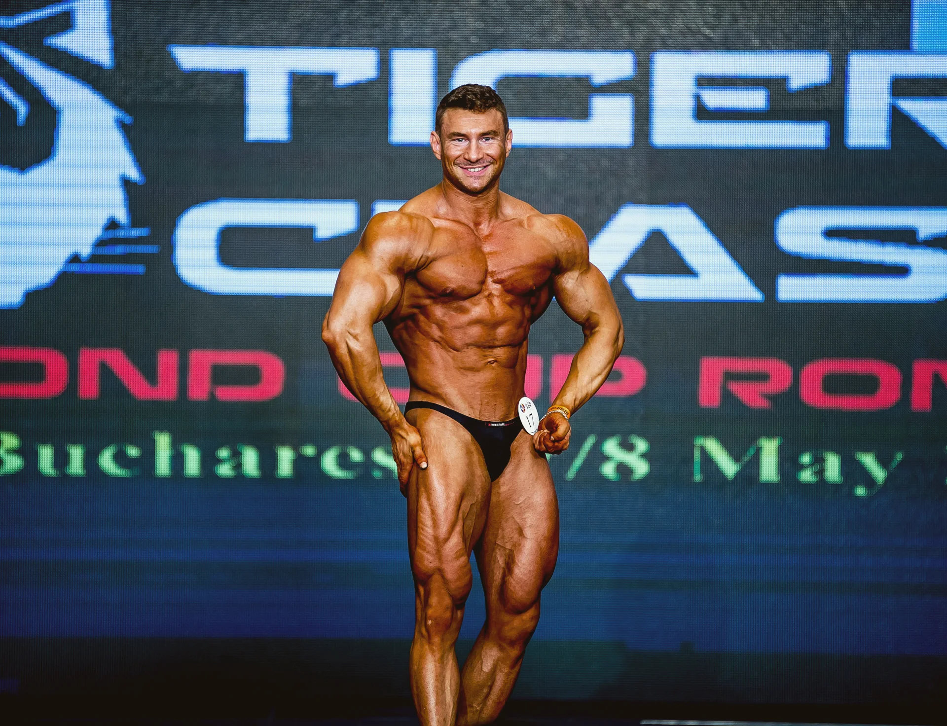 XXX Porn Photo of Nude muscularkevin 10