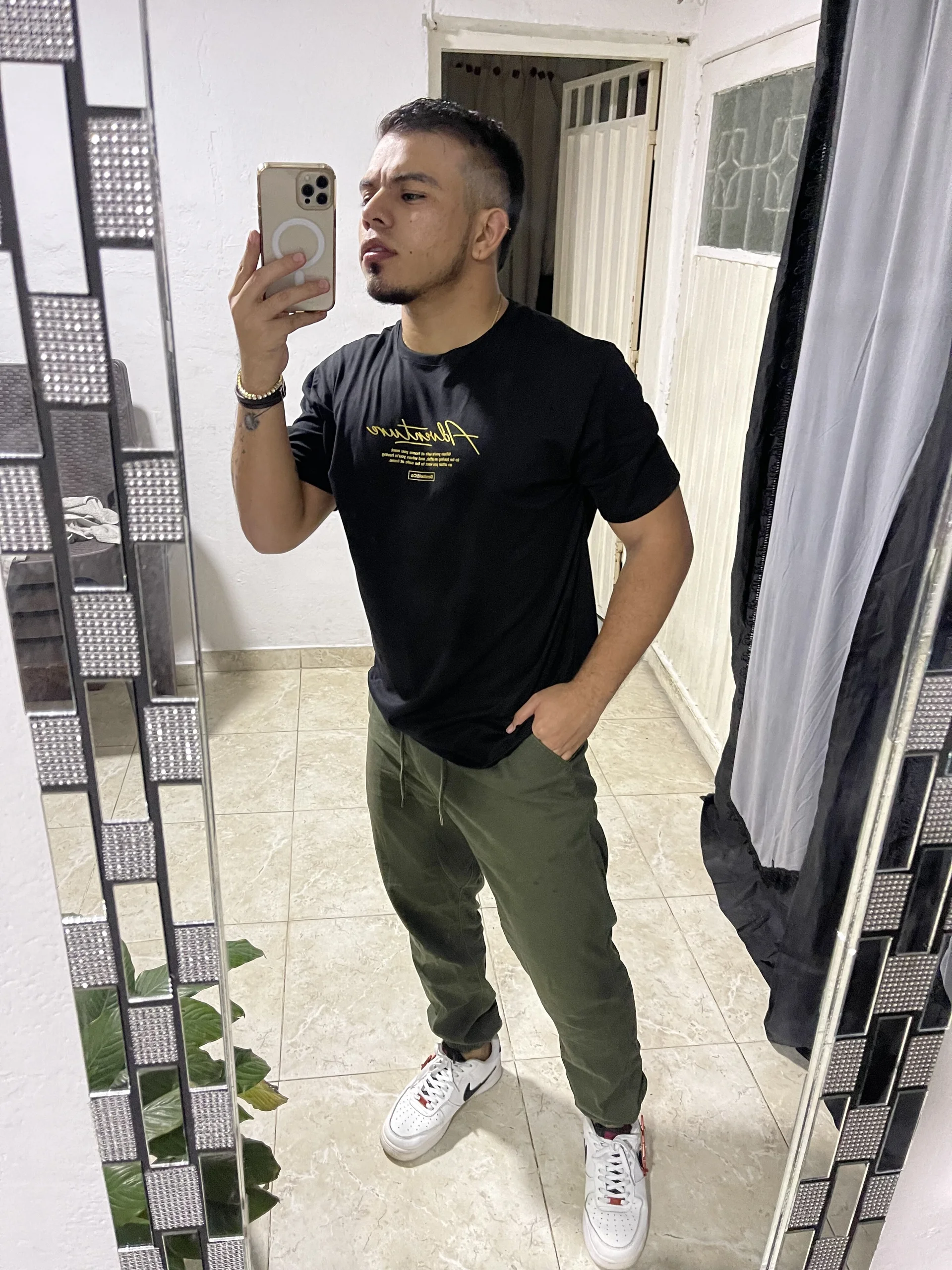 XXX Porn Photo of Nude Naughty_Charly 305