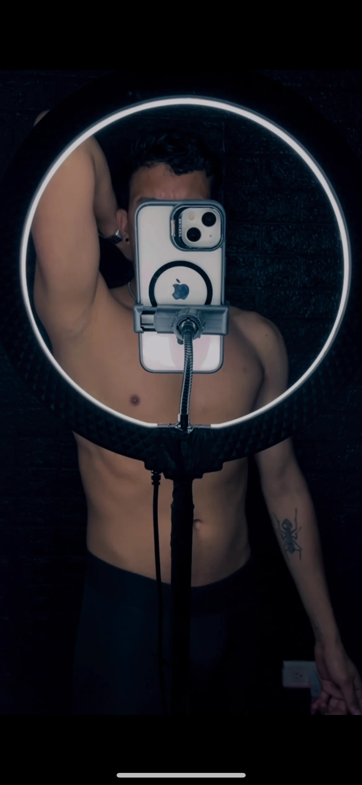XXX Porn Photo of Nude Sebastian_Villamarin 13