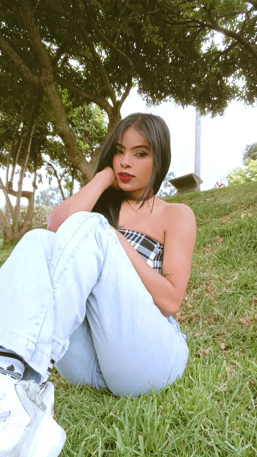 XXX Porn Photo of Nude Rihanna_Flex 3