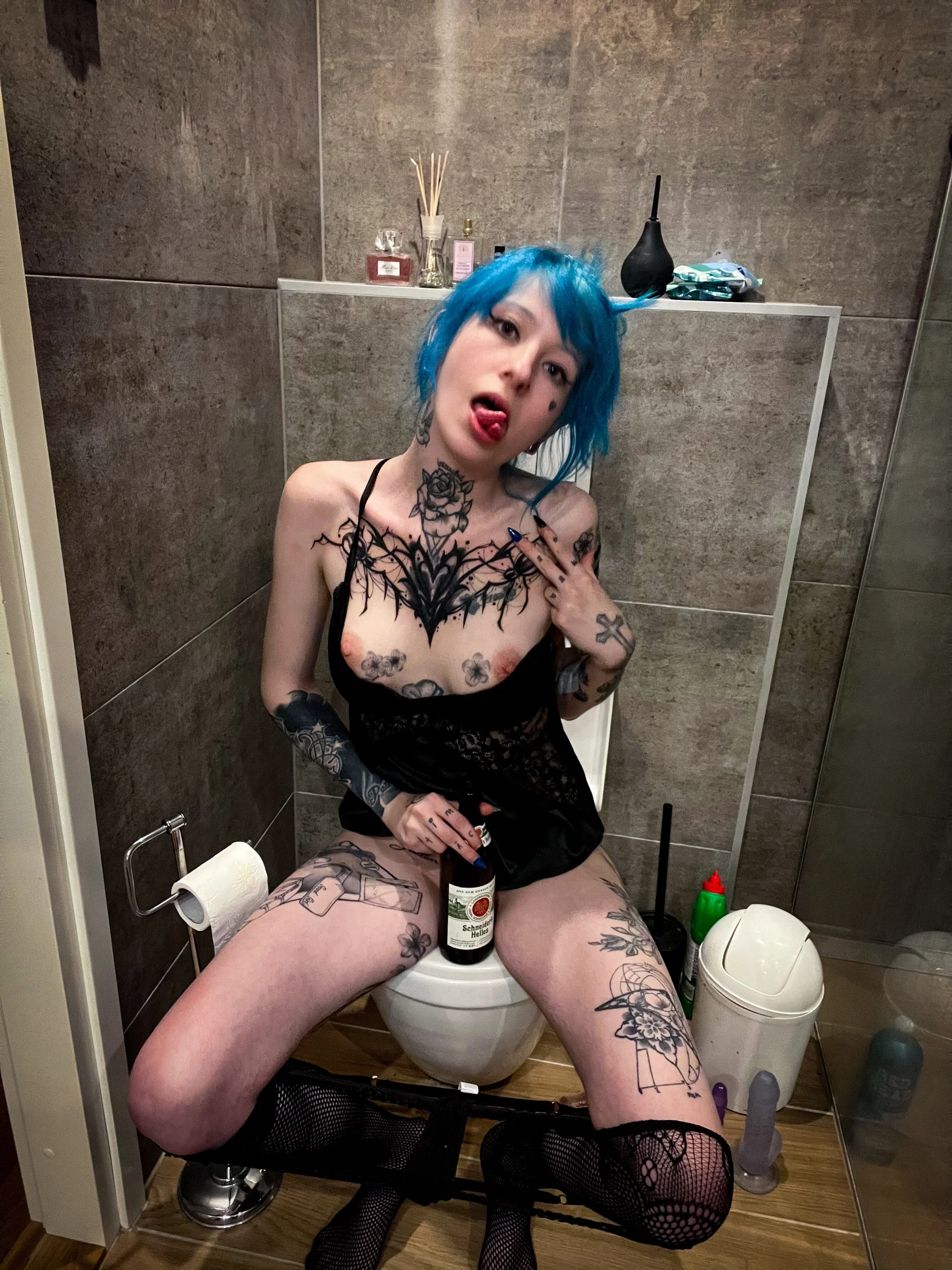 XXX Porn Photo of Nude coyemoo 4