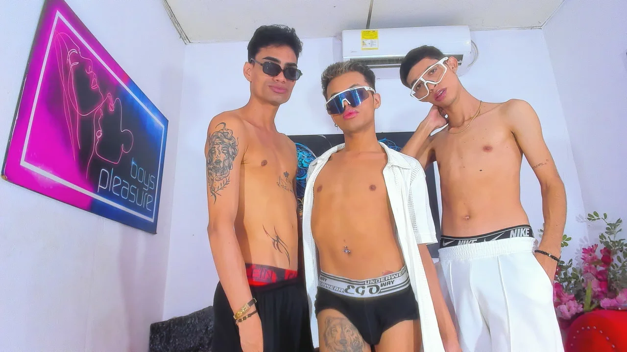 XXX Porn Photo of Nude Latin_twink_lyam1 14