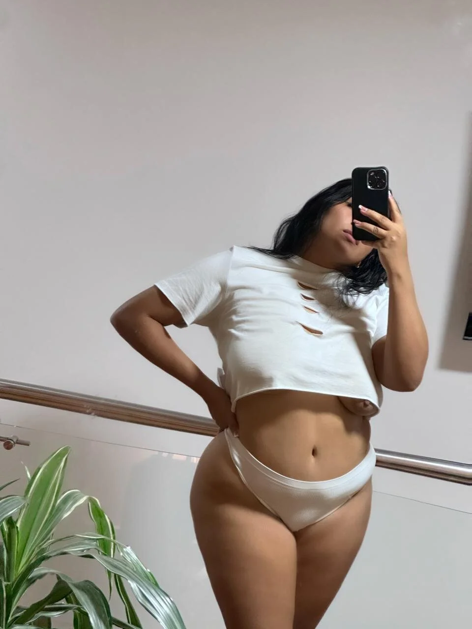 XXX Porn Photo of Nude VicSernaa2 7