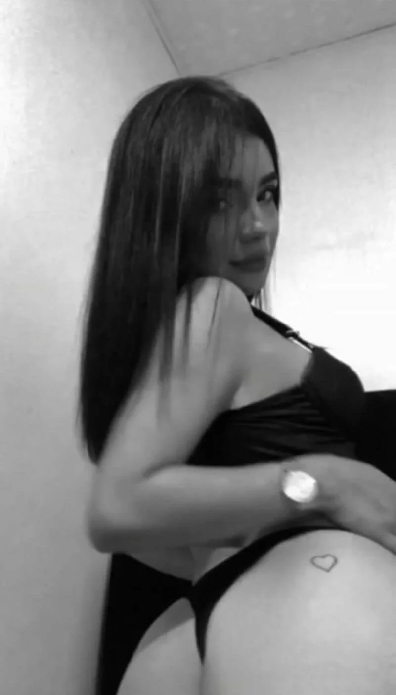 XXX Porn Photo of Nude Luanna_Rose 2