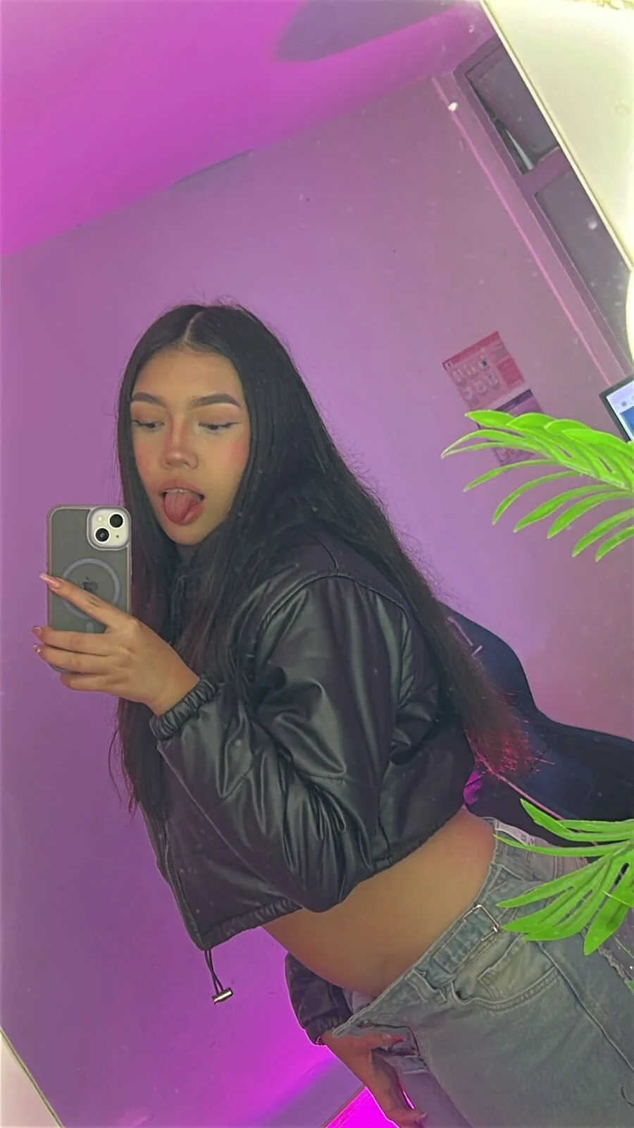 XXX Porn Photo of Nude Ameliiaa_tay 118
