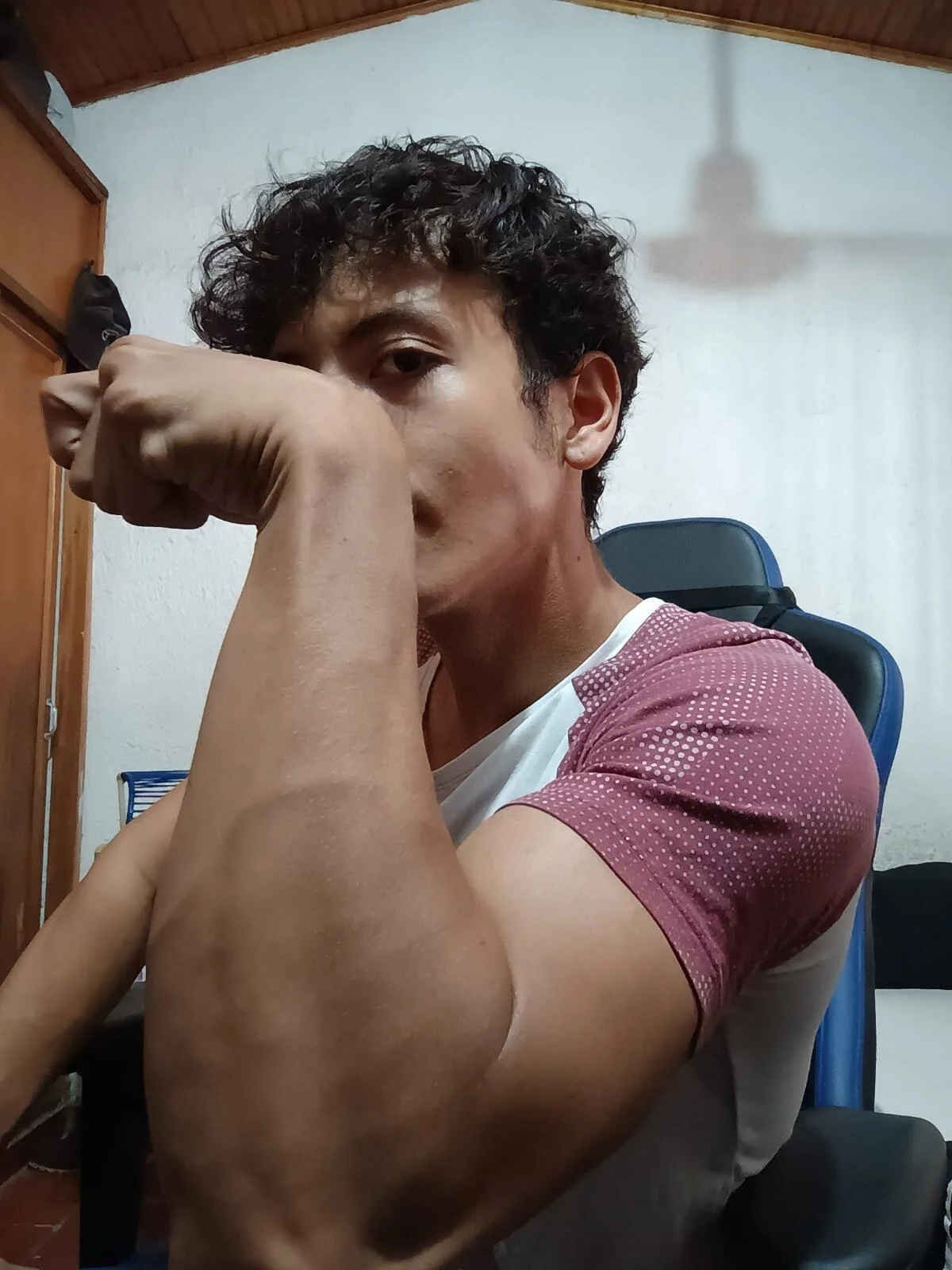 XXX Porn Photo of Nude Naugthygamerboy 4