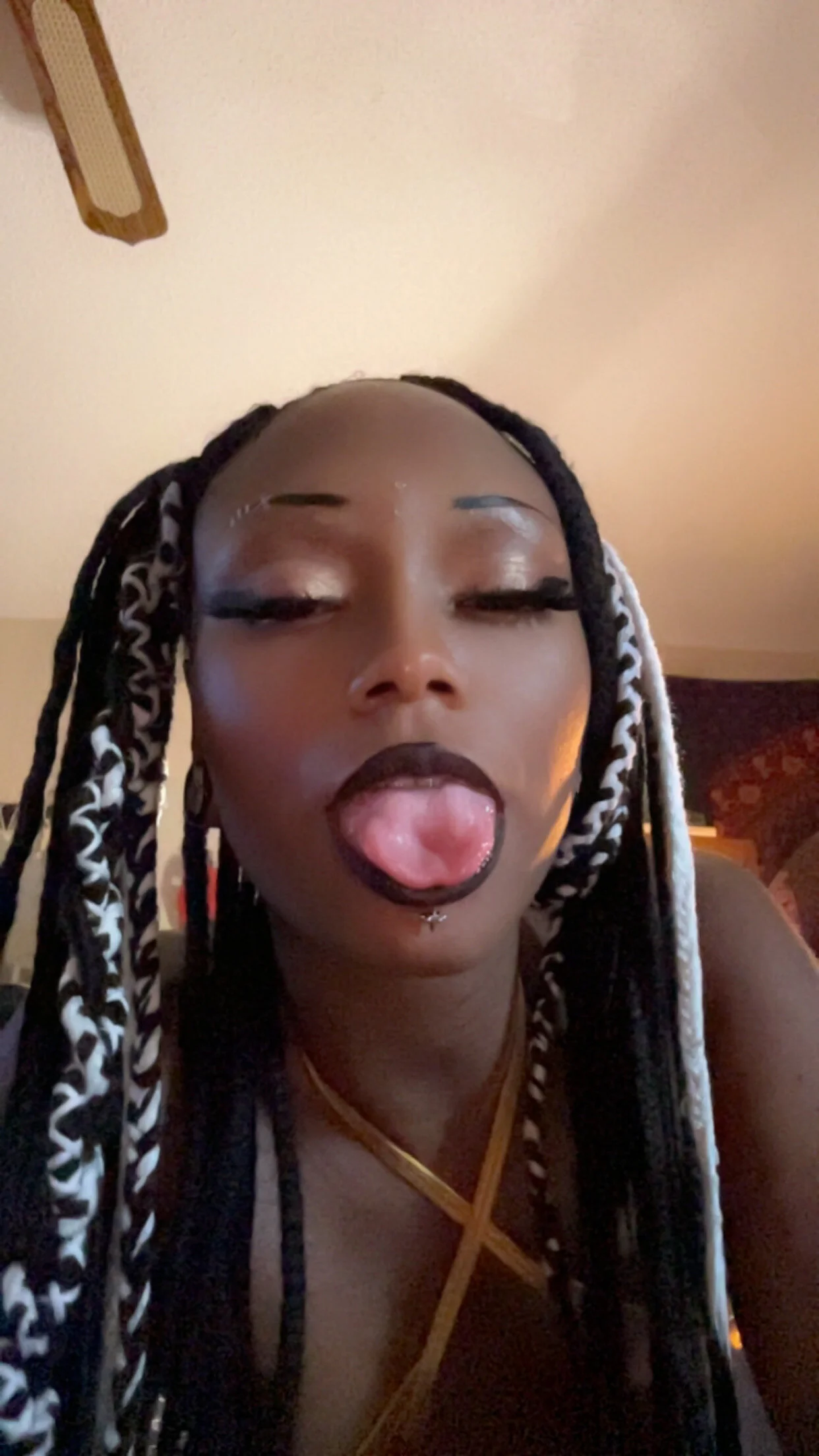 XXX Porn Photo of Nude xouniq 6