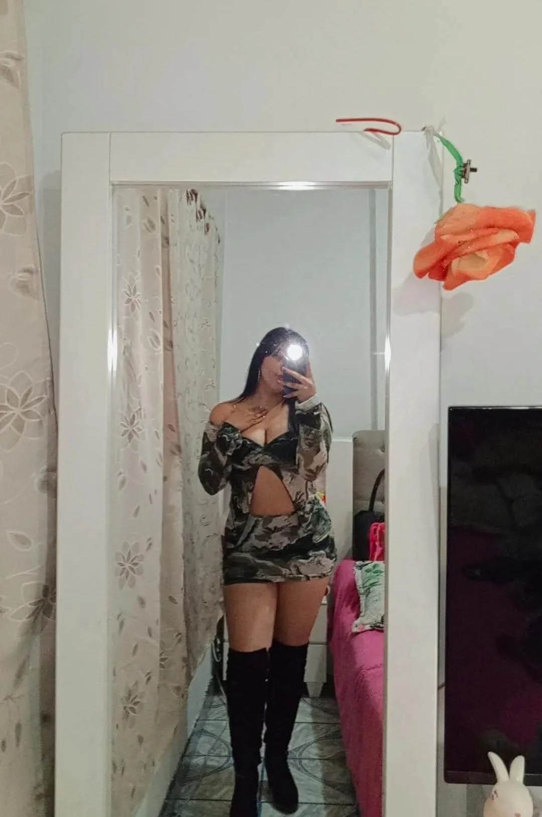 XXX Porn Photo of Nude Emma_hl 6
