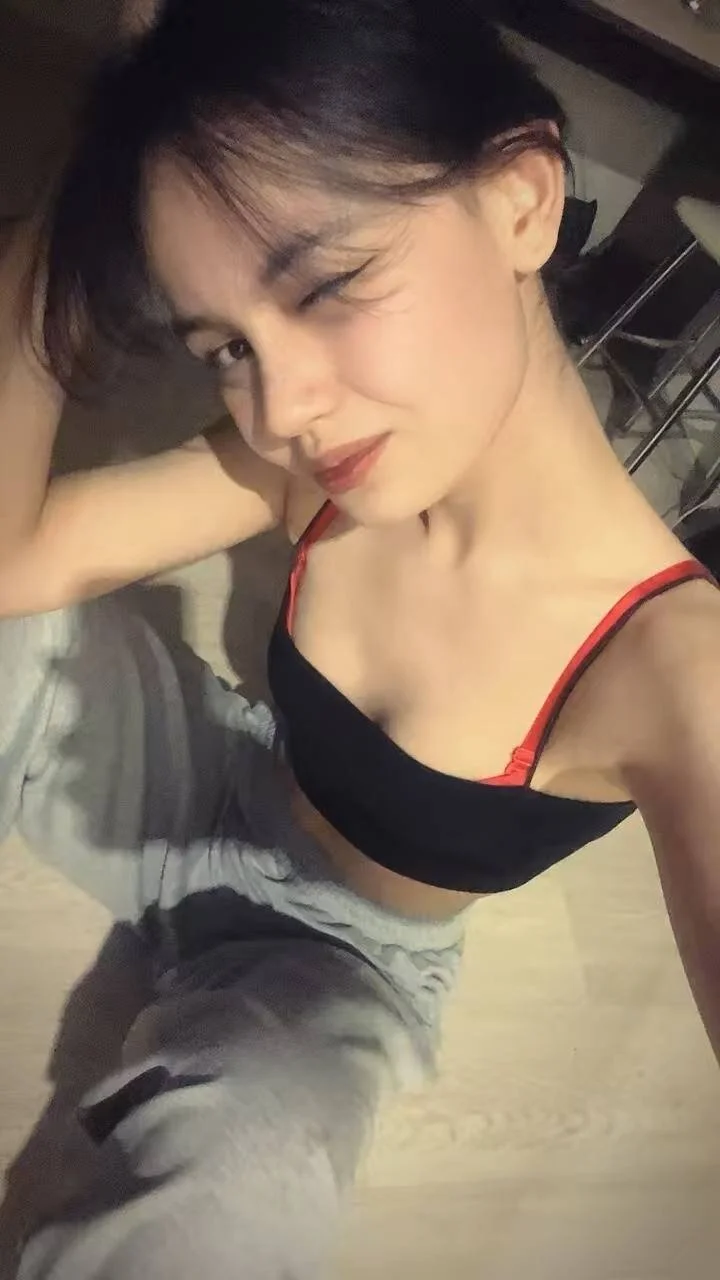 XXX Porn Photo of Nude BeatrisRosel 2