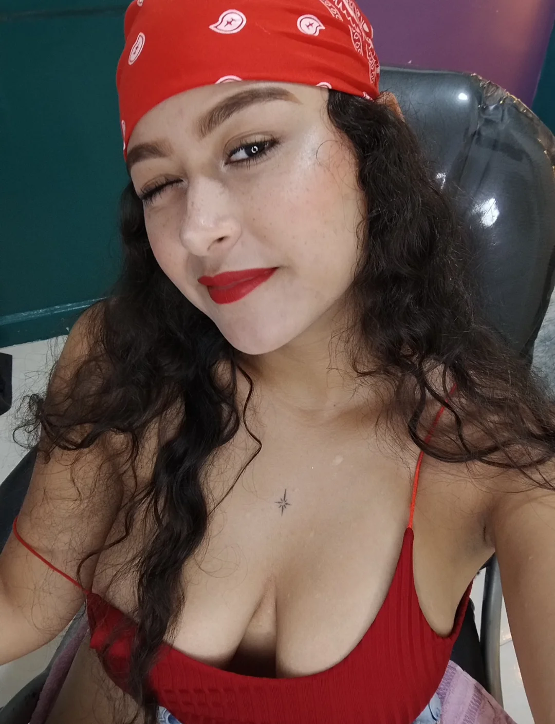 XXX Porn Photo of Nude gygy_fox_09 1