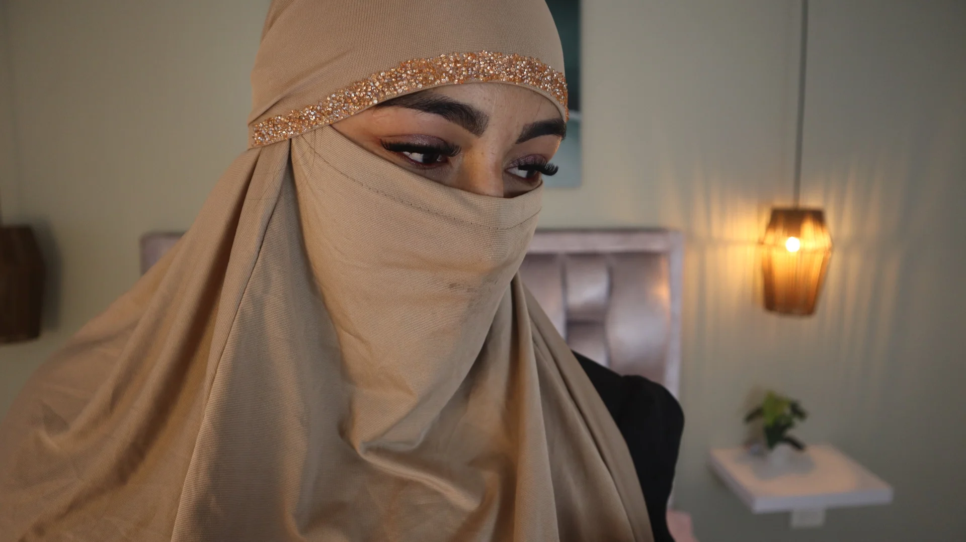 XXX Porn Photo of Nude ailinn_sahara 2