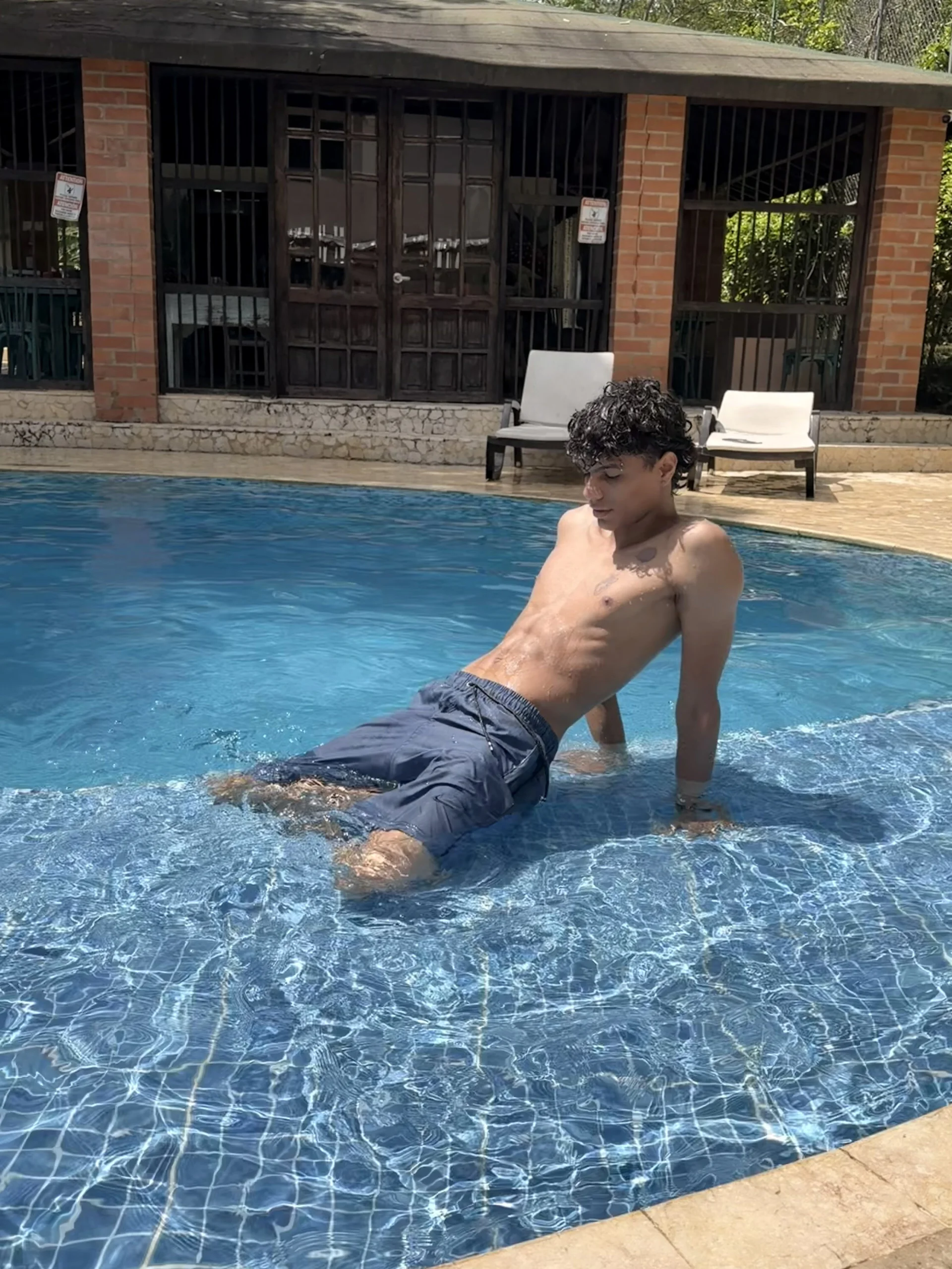 XXX Porn Photo of Nude JamesDreams 92