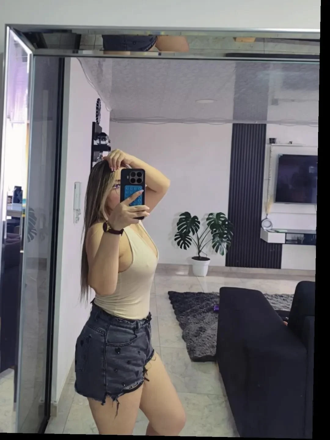 XXX Porn Photo of Nude samy_vsn 3