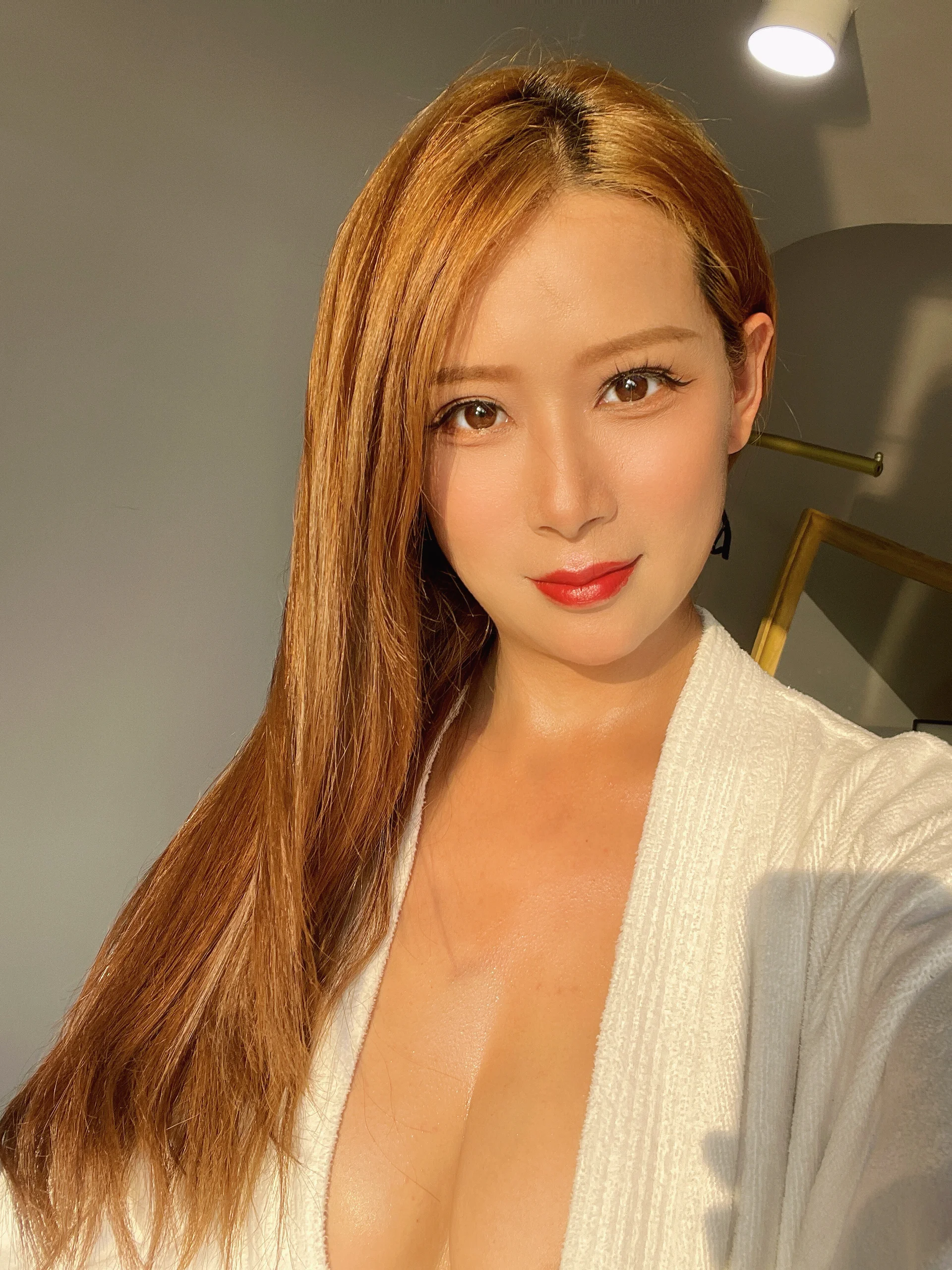 XXX Porn Photo of Nude LeonJun819 1