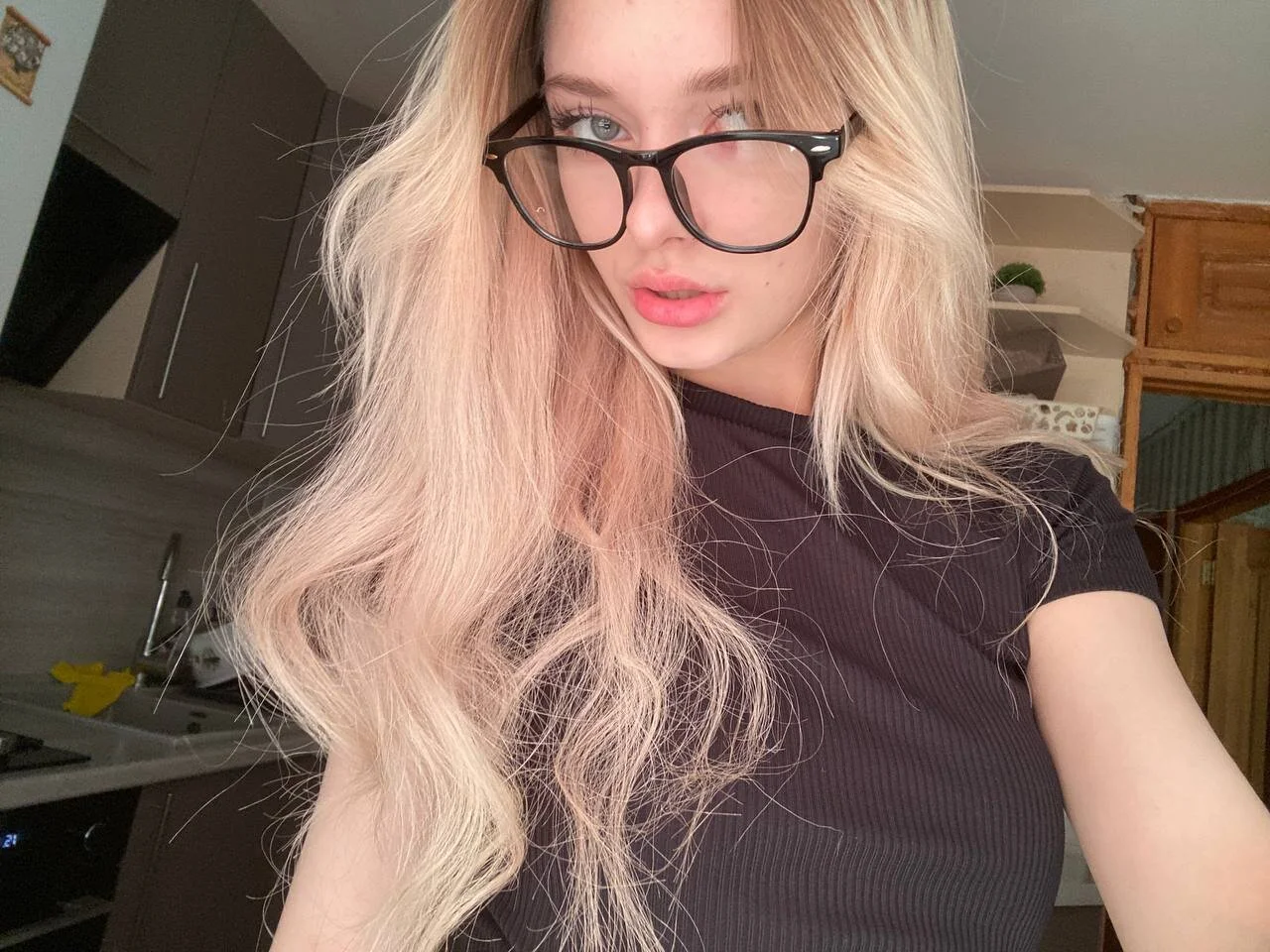 XXX Porn Photo of Nude avrorasky 5
