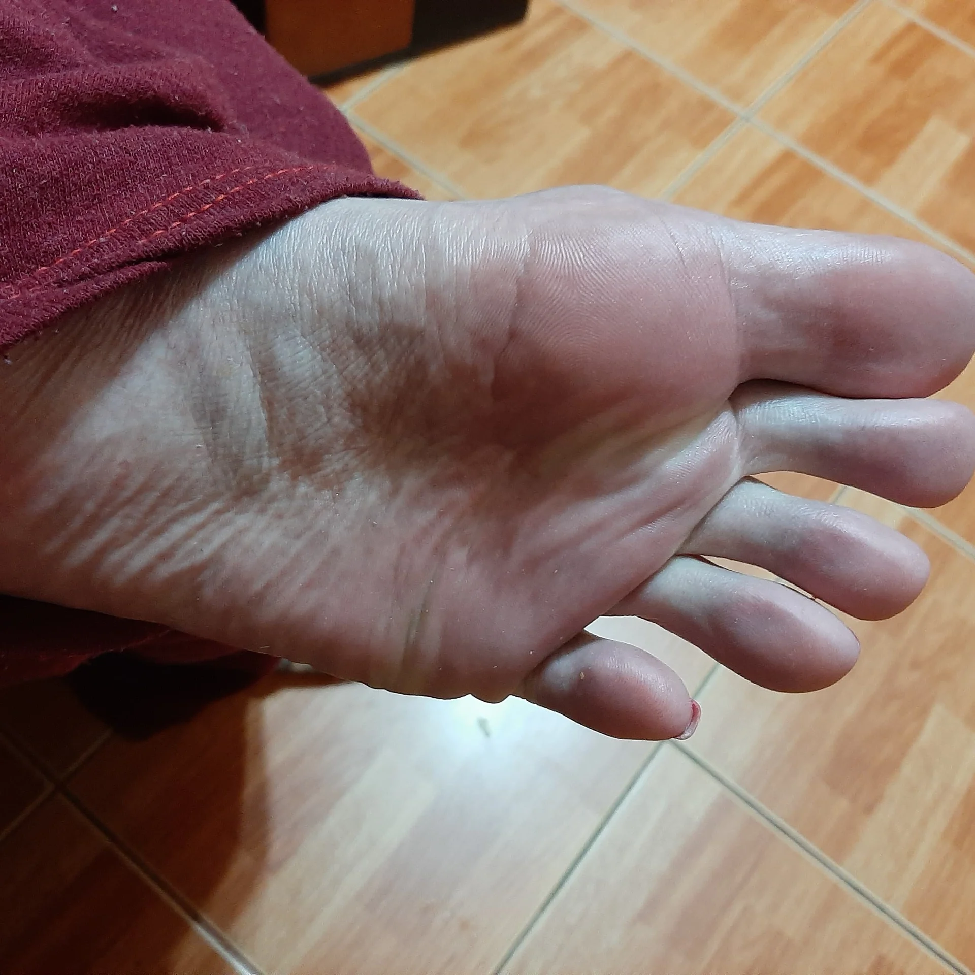 XXX Porn Photo of Nude feet_toes 6