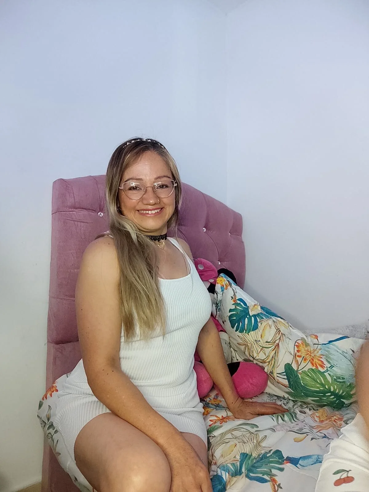 XXX Porn Photo of Nude anthonela_mature_ 12