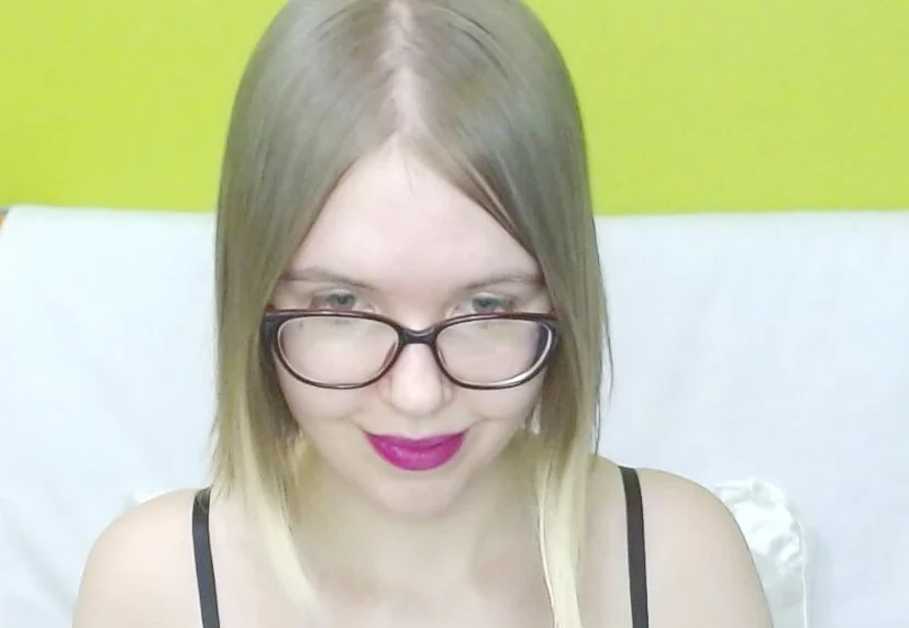 XXX Porn Photo of Nude Ultra_Meow 5