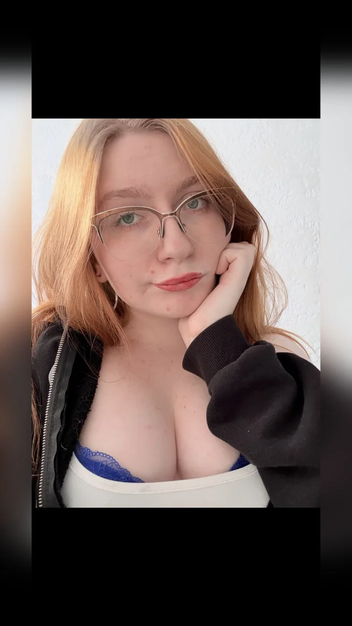 XXX Porn Photo of Nude AliceAllisons 90